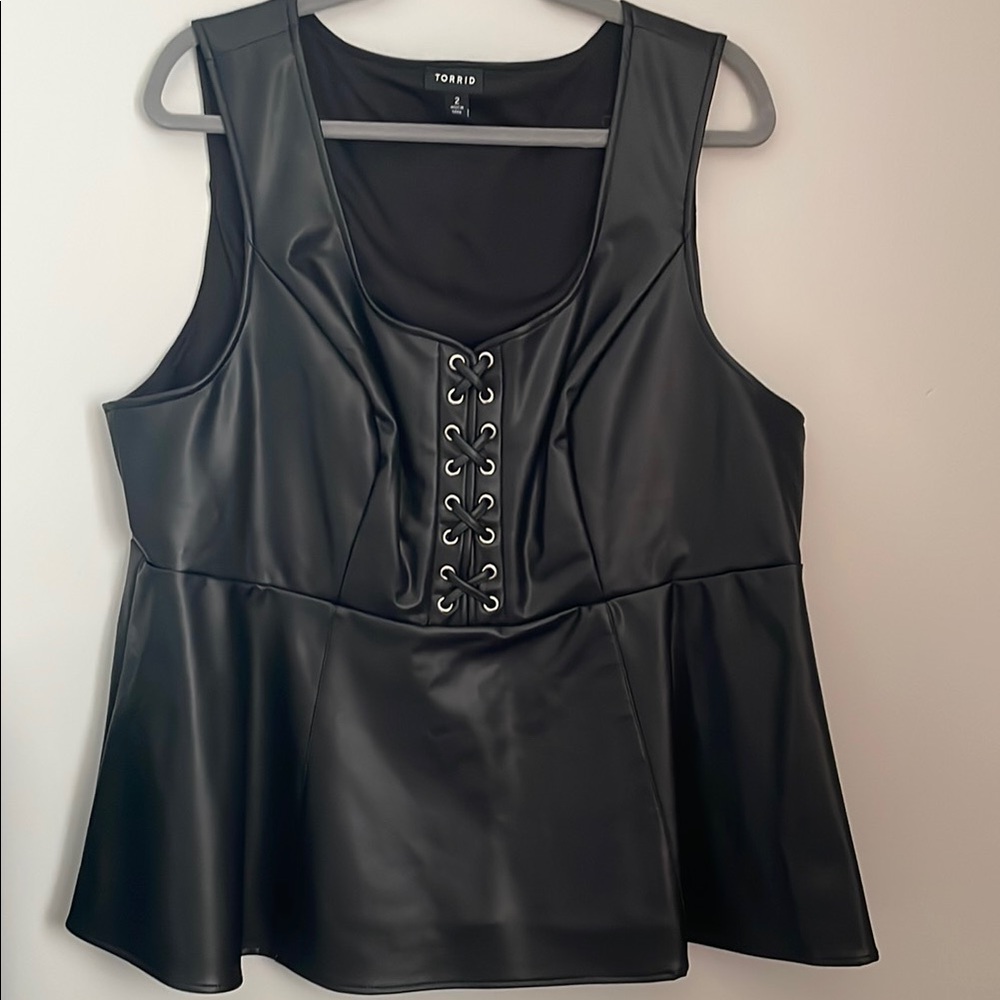 Torrid Black Sleeveless Bustier Peplum Tank Top